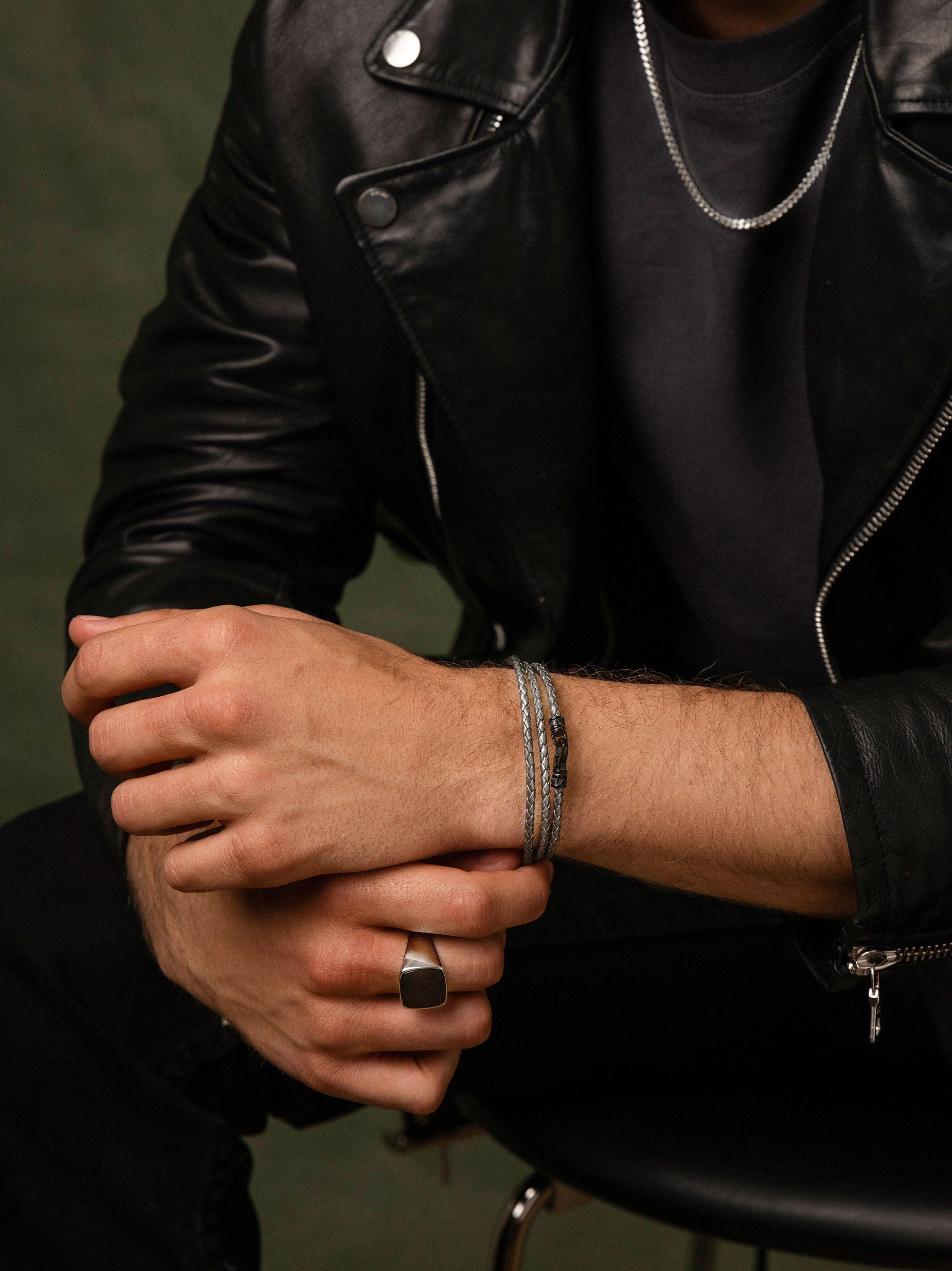 Nialaya Men's Leather Bracelet Men's Grey Metallic Wrap Around Leather Bracelet