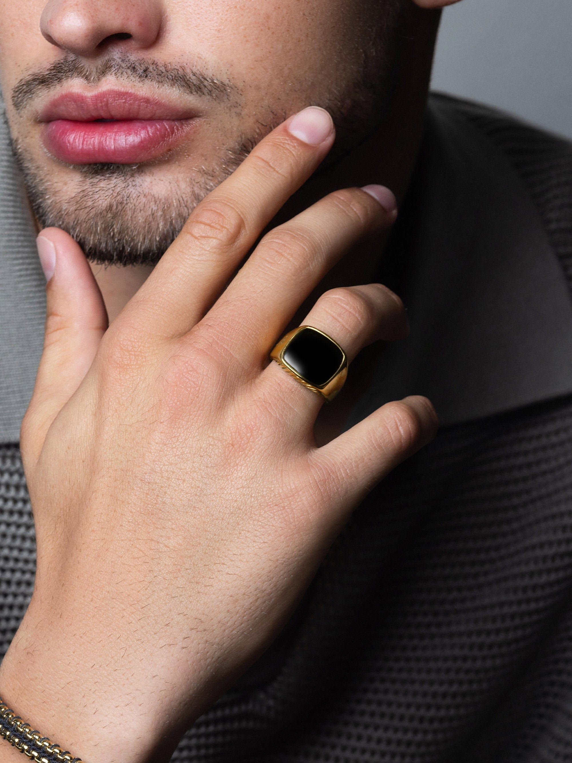 Nialaya Men's Ring Men's Gold Signet Ring with Black Onyx