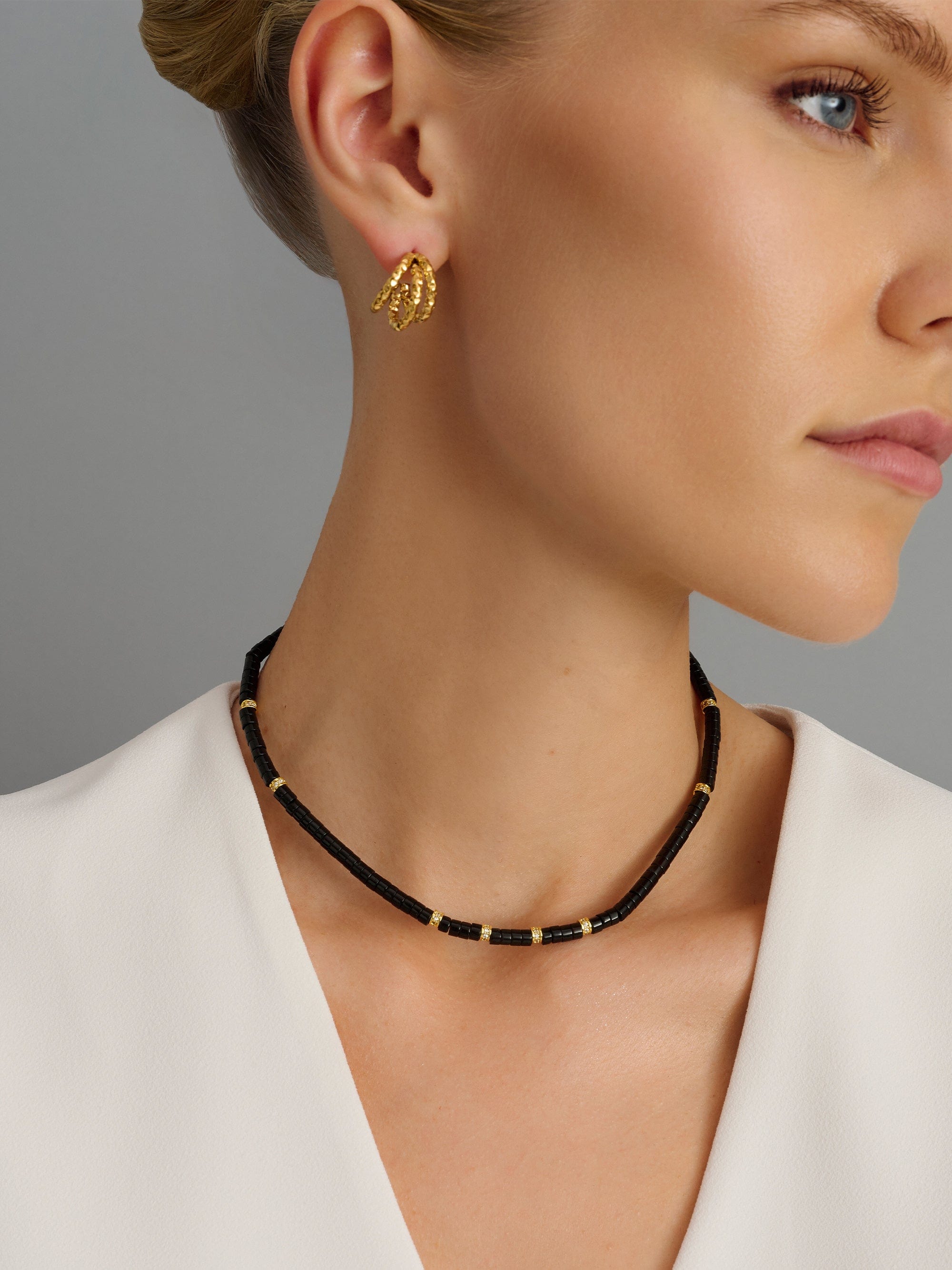 Nialaya Women's Necklace Heishi Black Onyx Choker with Gold Heishi Black Onyx Choker with Gold 15 Inches / 38.1 cm WNECK_299