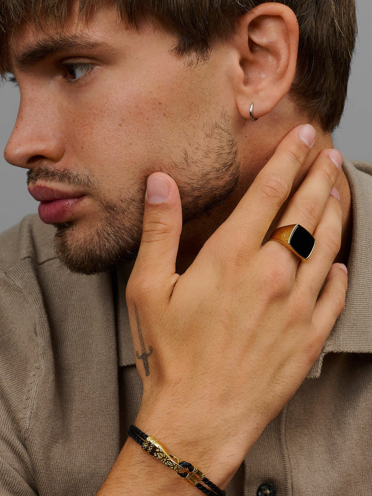 The Perfect Christmas Gift for Him: Men’s Jewelry That Tells a Story