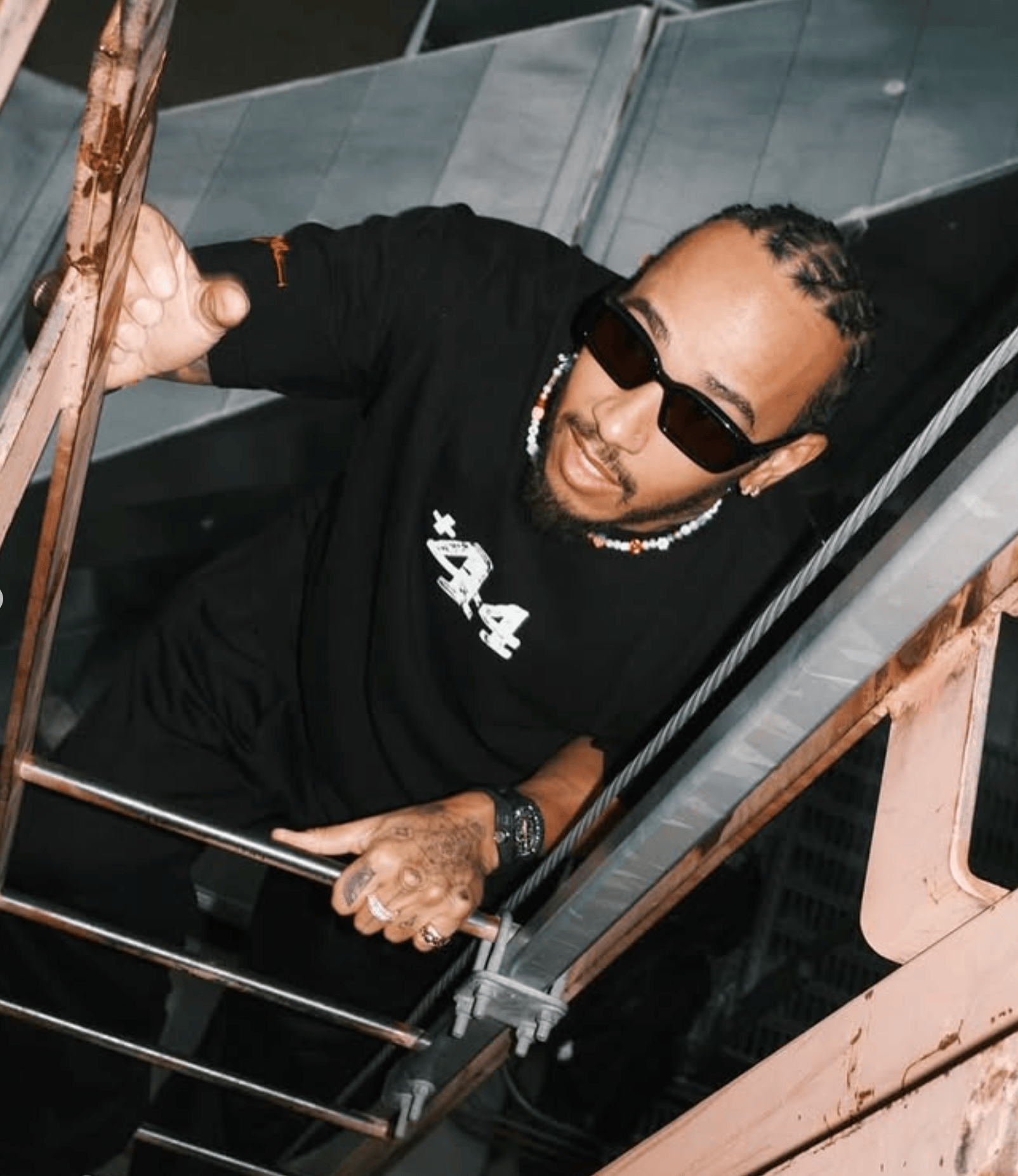 Nialaya Men's Necklace Berry Pearl Necklace with Assorted Beads Berry Pearl Necklace with Assorted Beads 20 Inches / 50.8 cm MNEC_346