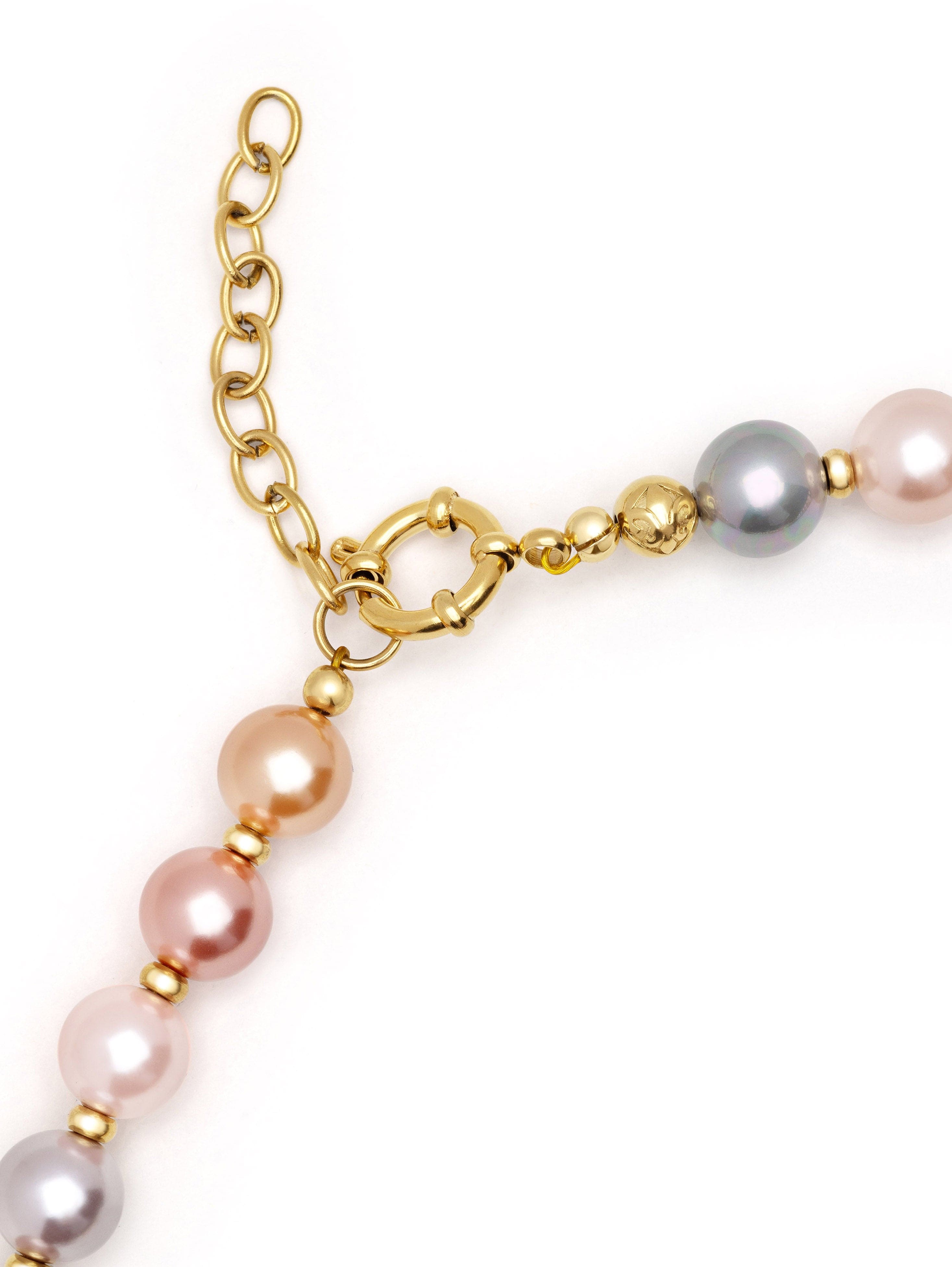 Pearl necklace with gold beads hotsell