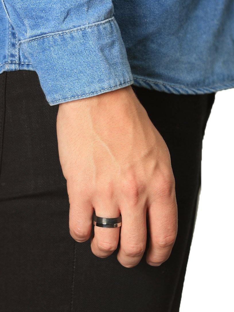 Nialaya Men's Ring Men's Titanium and Carbon Fiber Band Ring
